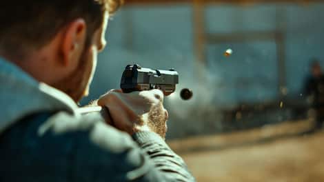 極上のスパイ・アクションが楽しめる映画『アレックス・ライダー』